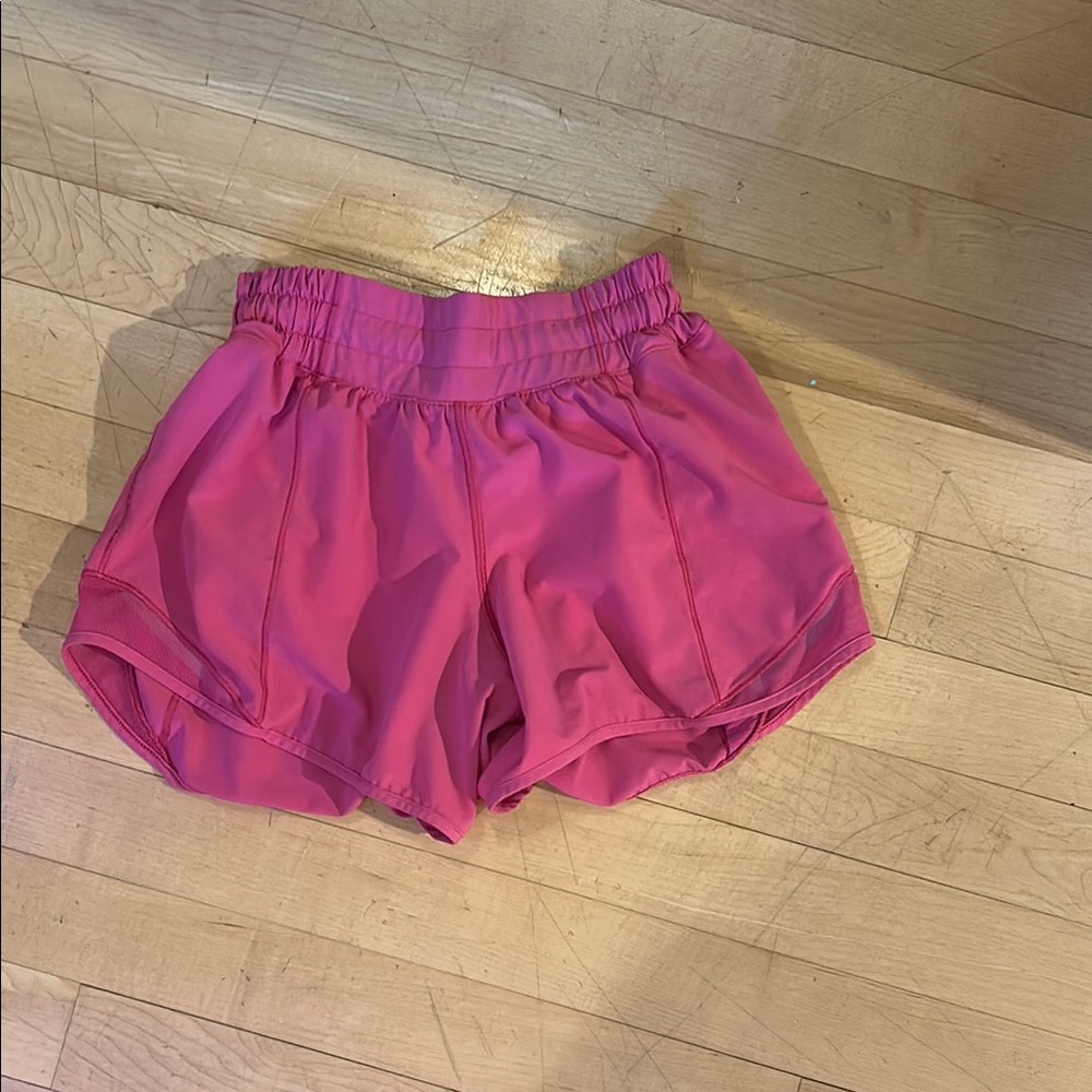 Women's Pink lululemon shorty hots size 2 2.5 HR
